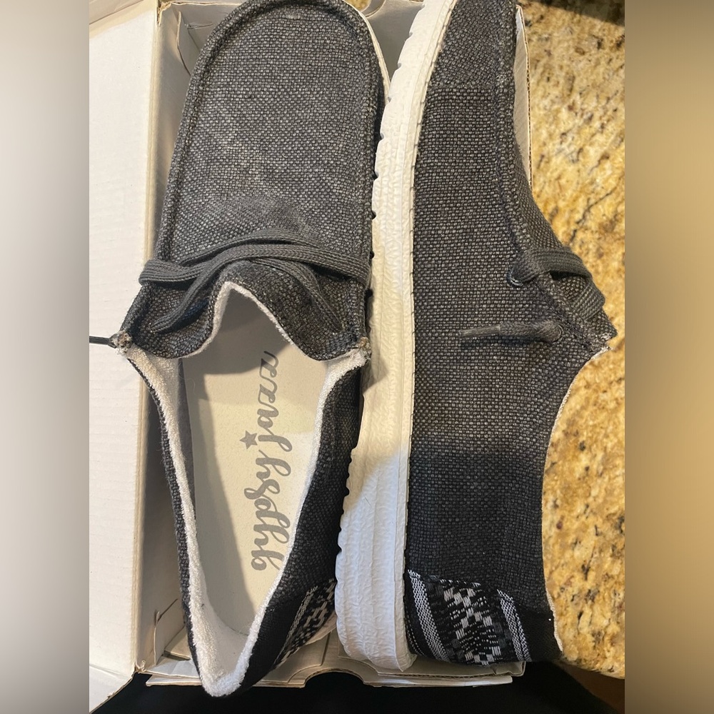 Worn once Gypsy Jazz slip-on